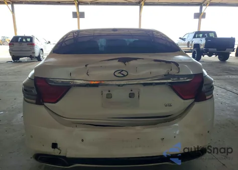 2015 Kia K900 Premium z USA, uszkodzony, nr VIN KNALU4D48F6026662